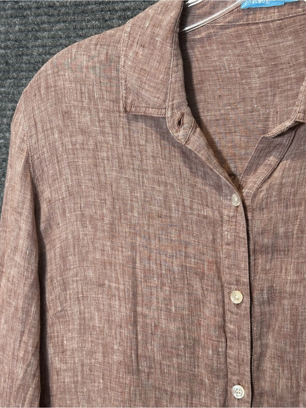 J McLaughlin Women's M 100% Linen Button Front Shirt Blouse Long Sleeve Salmon - Picture 3 of 7